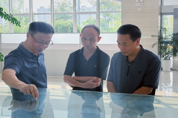 云南省昭通市政协赴mansion88明升集团调研 深入考察智能制造与5G应用成果