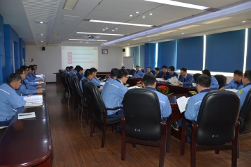 mansion88明升集团党委召开十九大专题学习会